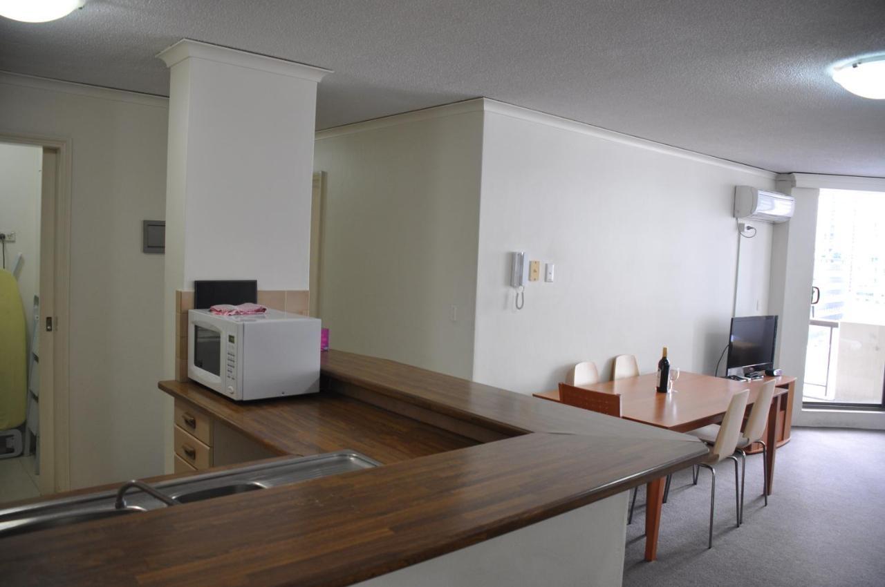 Accommodation Sydney - Kent Street Sydney Cbd Top Floor 2 Bedroom Apartment With Balcony Extérieur photo
